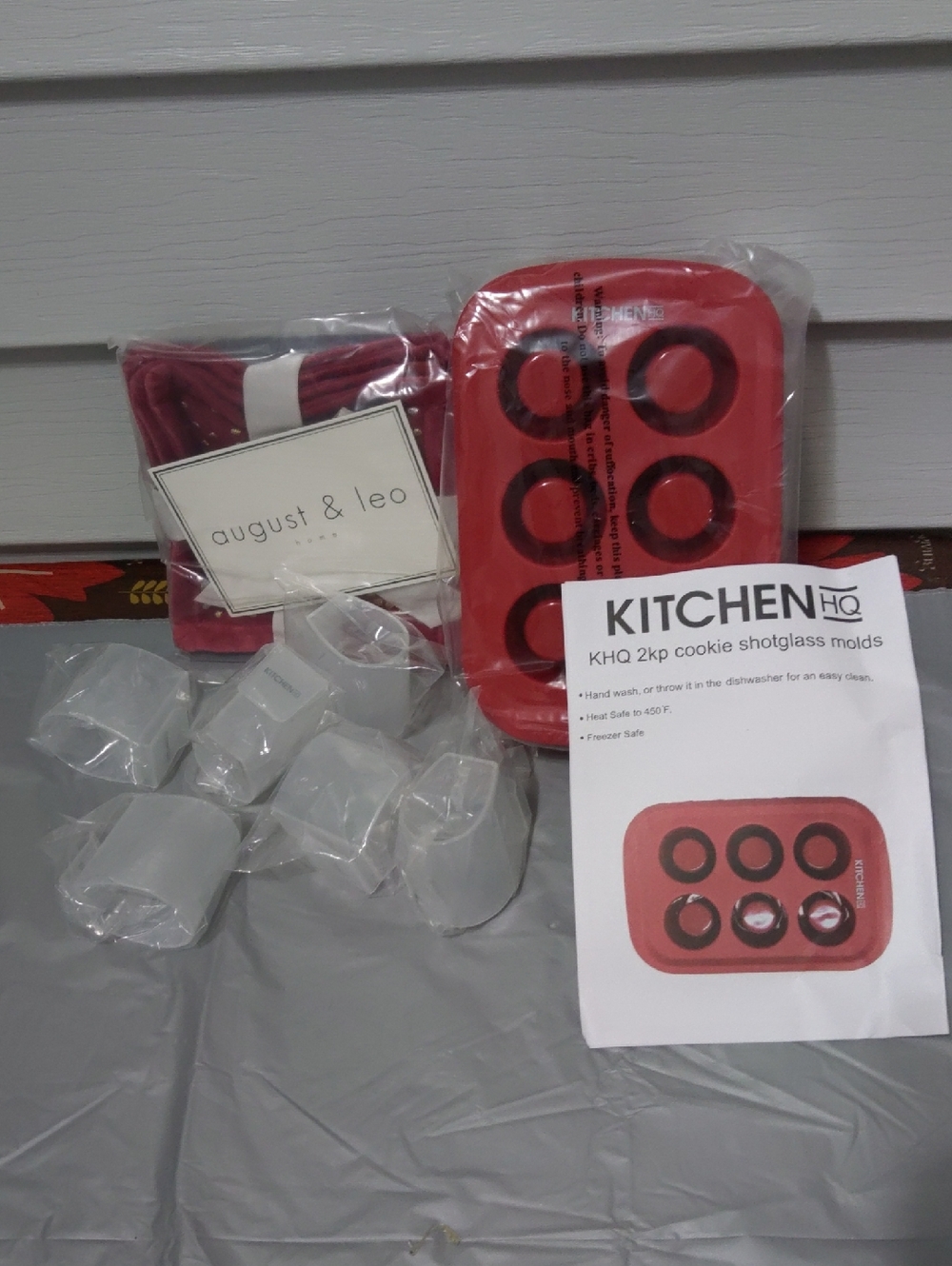 Pot Holders & Red Silicone Cookie Shot Glass Mold Set